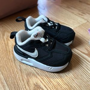 Nike Air Max Dawn infant